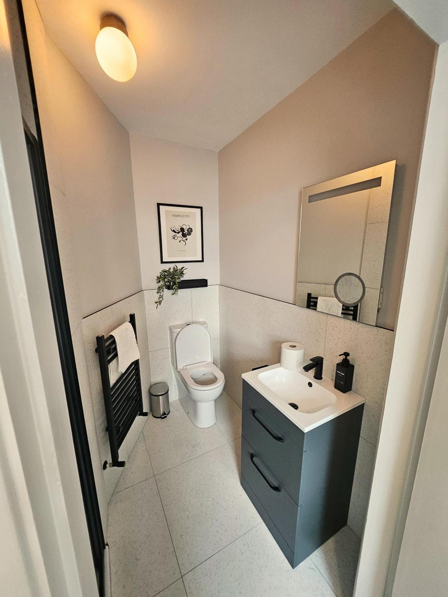 Tatlers Guest House Roscommon Esterno foto