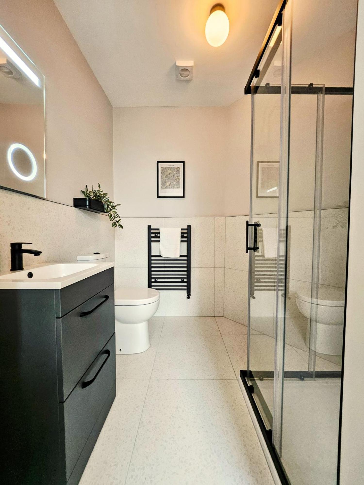 Tatlers Guest House Roscommon Esterno foto
